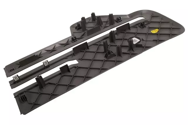 25878690 - Body: Track Shield for GM Image