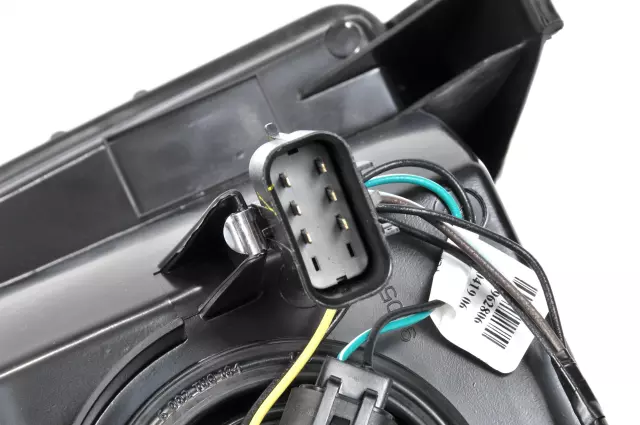 Driver Side Headlamp - GM (22853027)