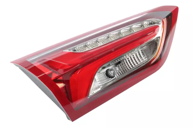 Rear Driver Side Combination Lamp - GM (84595946)