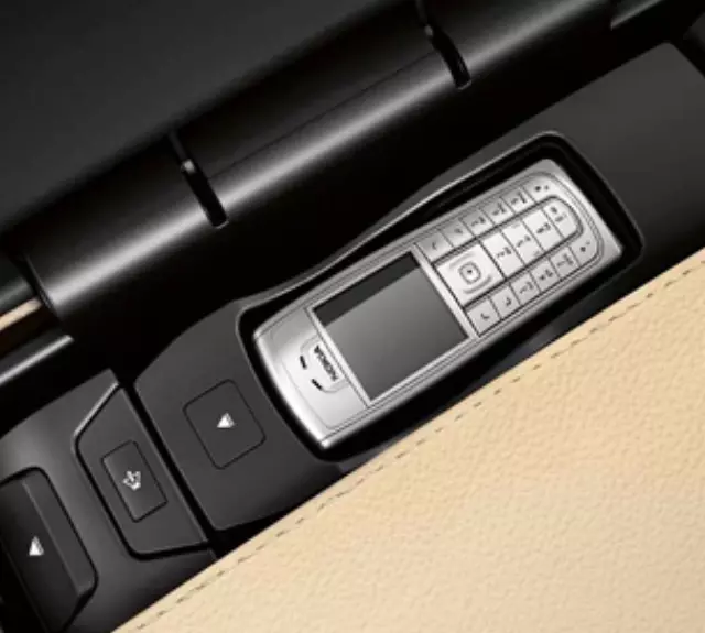 84219126543 - Audio/Video: Mobile Phone Snap-In Adapters - Siemens S66 for BMW: 335i xDrive, 335is, X5, X6 Image