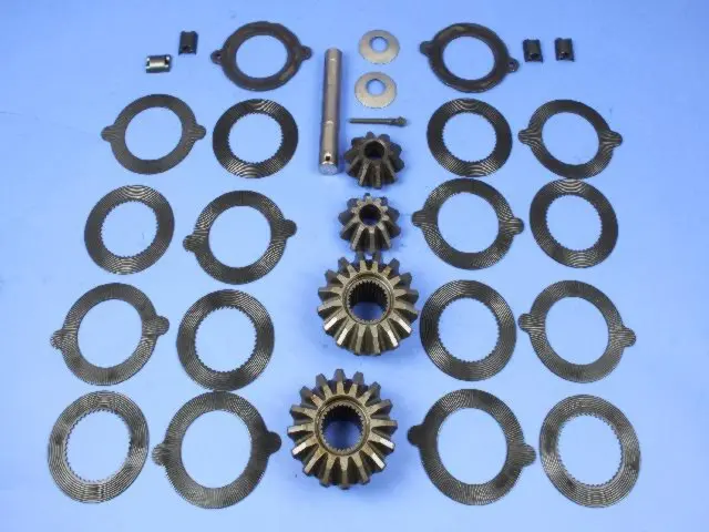 4856372 - Universals &amp; Rear Axle: Gear Set for Jeep: Grand Cherokee Image