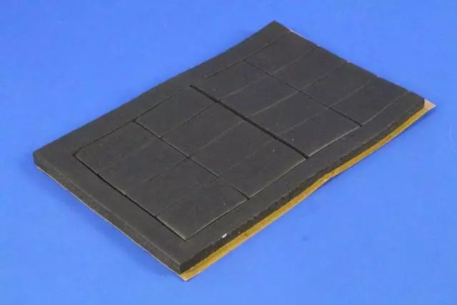 Quarter Panel To Trunkpan Seal, Rear - Mopar (05029442AA)