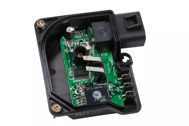 Windshield Wiper System Module Cover - GM (22711472)