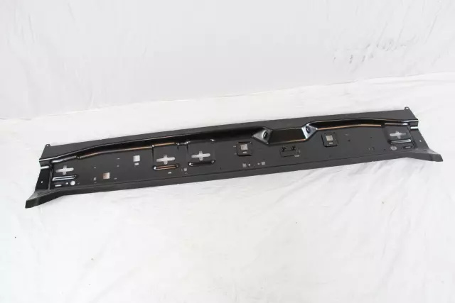 Cab Back Reinforcement - Mopar (68137848AA)