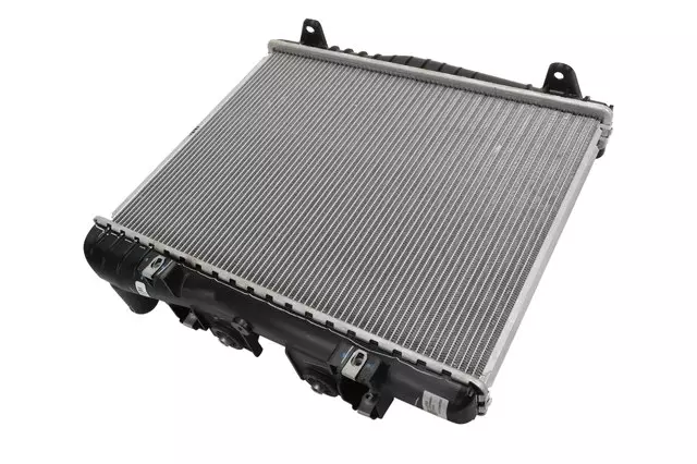Outer Radiator - GM (85559346)