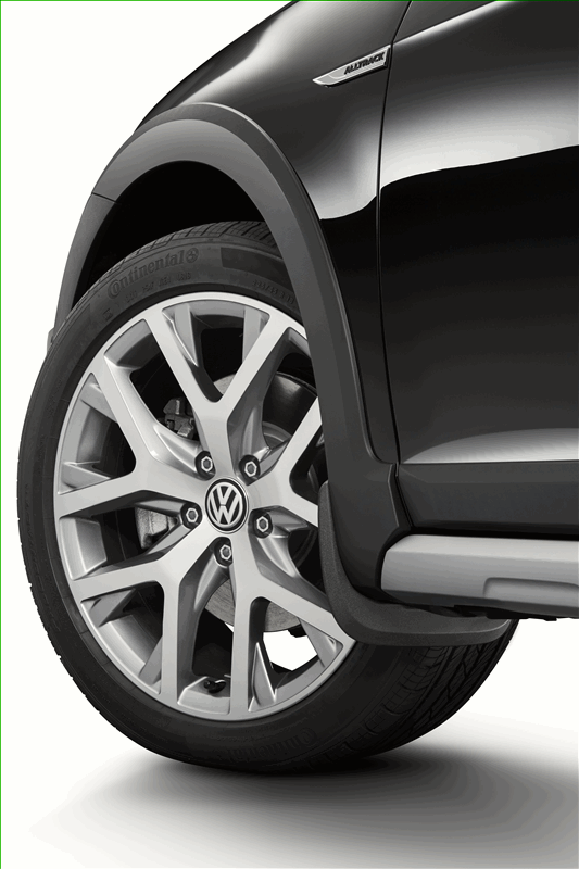 NPN075025 - Exterior: Splash Guard Kit for Volkswagen: Golf Alltrack Image