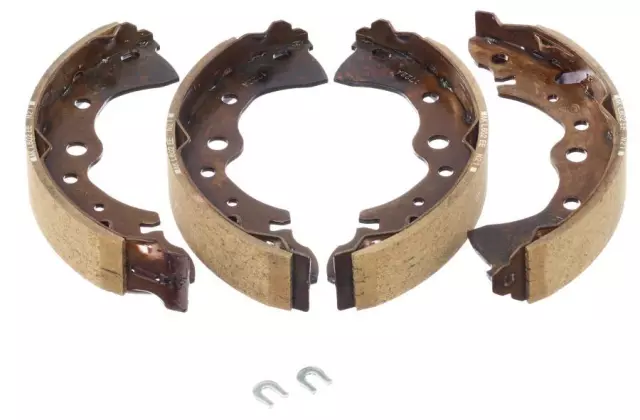 440604M425 - Brakes: Brake Shoes for Nissan: Sentra Image