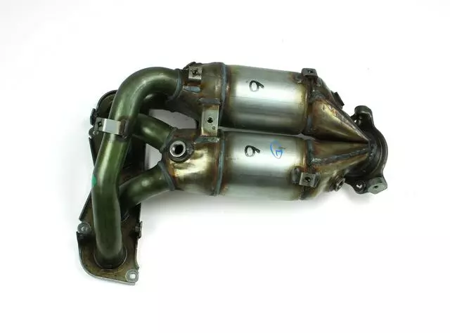 Exhaust Manifold - Toyota (25051-28090)