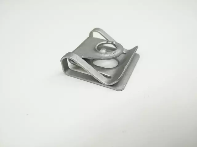 8D0805960 - : Front Deflector Nut for Volkswagen: Passat Image