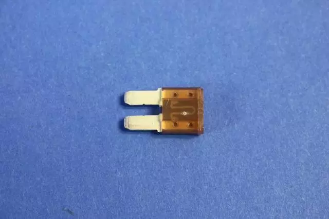 Micro Fuse, Us, Canada, Mexico - Mopar (68202832AB)