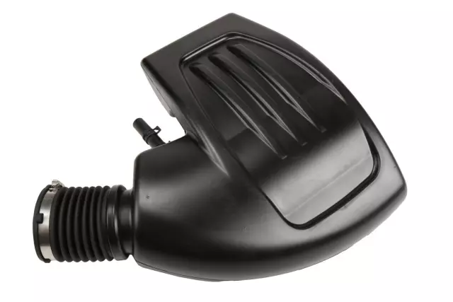 15838665 - : Part# 15838665 Air Cleaner Outlet Duct for Chevrolet: Cobalt Image