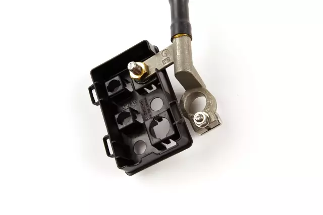 2015-2016 GM - Auxiliary Battery Positive Cable - GM (23239733)