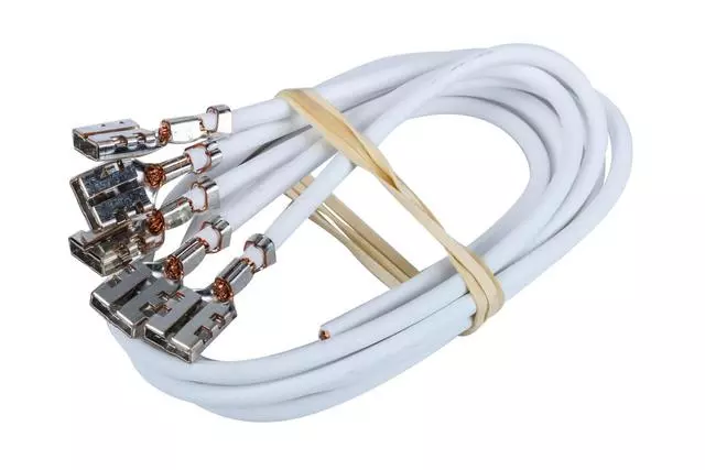 19332367 - : Multi-Purpose Wire Connector for GM Image