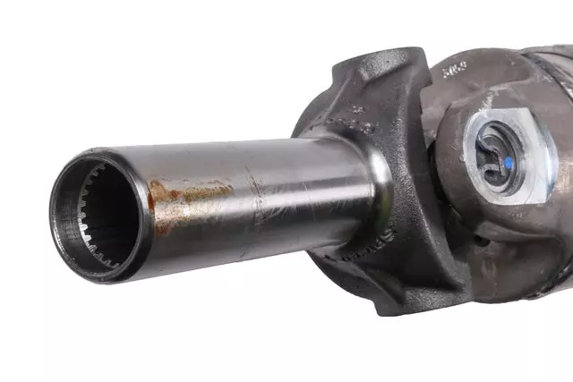 22811801 - Universals &amp; Rear Axle: Drive Shaft for Chevrolet: Colorado | GMC: Canyon Image