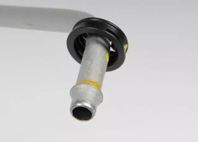 Automatic Transmission Auxiliary Fluid Cooler Upper Line - GM (15809053)