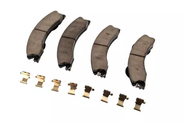 1711269 - Brakes: ACDelcoâ„¢ Disc Brake Pad Set for GM Image image