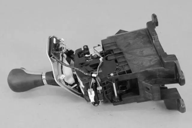 Shifter - Mopar (6md131a9ad)