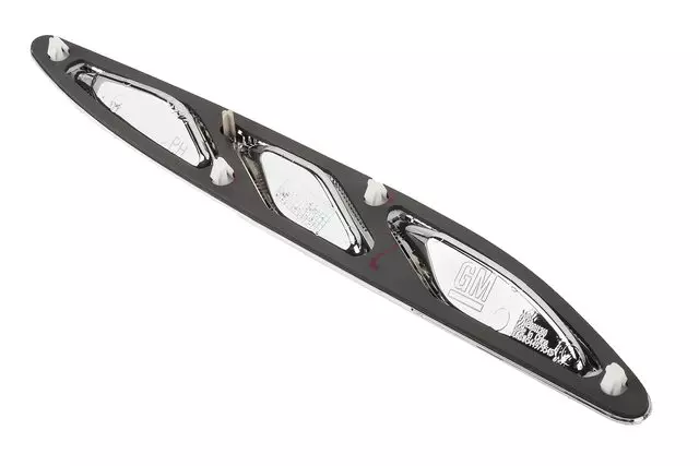 Passenger Side Hood Vent Ornament - GM (20811310)