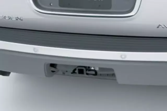 2L2Z19D520AA - Body: Trailer Hitch for Ford: Explorer | Lincoln: Aviator Image