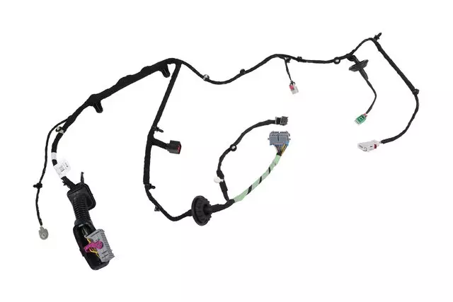 23478376 - : Passenger Side Front Fog Lamp Opening Insert for Chevrolet: Malibu Image