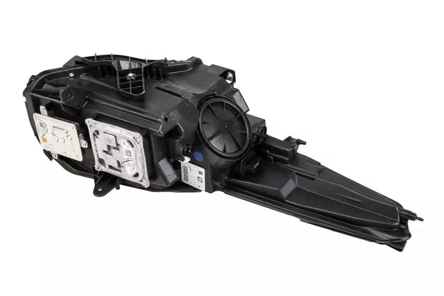 84319721 - : Driver Side Headlamp for Cadillac: CTS Image