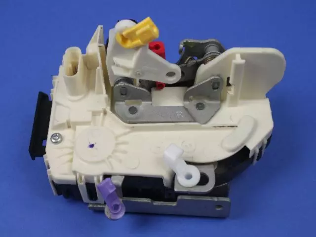 68071882AC - : Front Door Latch, Right for Ram: 1500, 1500 Classic, 2500, 3500 Image