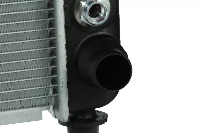 89019156 - Cooling System: Radiator for GM Image