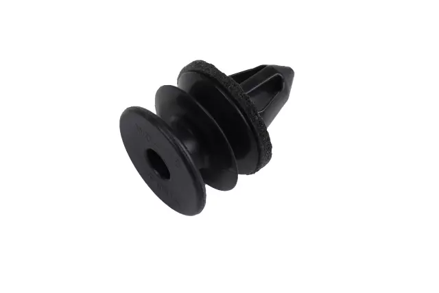 95913074 - Body: Extension Panel Clip for Chevrolet: Sonic Image