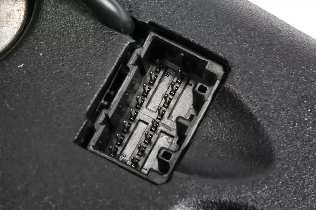 15237546 - : Inside Rearview Mirror for Cadillac: Escalade, Escalade ESV, Escalade EXT | Chevrolet: Avalanche 1500, Avalanche 2500, Silverado 1500, Silverado 1500 Classic, Silverado 1500 HD, Silverado 1500 HD Classic, Silverado 2500, Silverado 2500 HD, Silverado 2500 HD Classic, Silverado 3500, Silverado 3500 Classic, Silverado 3500 HD, Suburban 1500, Suburban 2500, Tahoe, Trailblazer, Trailblazer EXT | GMC: Envoy, Envoy XL, Sierra 1500, Sierra 1500 Classic, Sierra 1500 HD, Sierra 1500 HD Classic, Sierra 2500, Sierra 2500 HD, Sierra 2500 HD Classic, Sierra 3500, Sierra 3500 Classic, Sierra 3500 HD, Yukon, Yukon XL 1500, Yukon XL 2500 Image