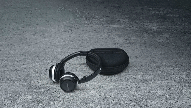 97055831800 - Audio/Video: 2016-2019 Porsche - Porsche Bluetooth Headphones for Porsche: Cayenne, Macan, Panamera Image