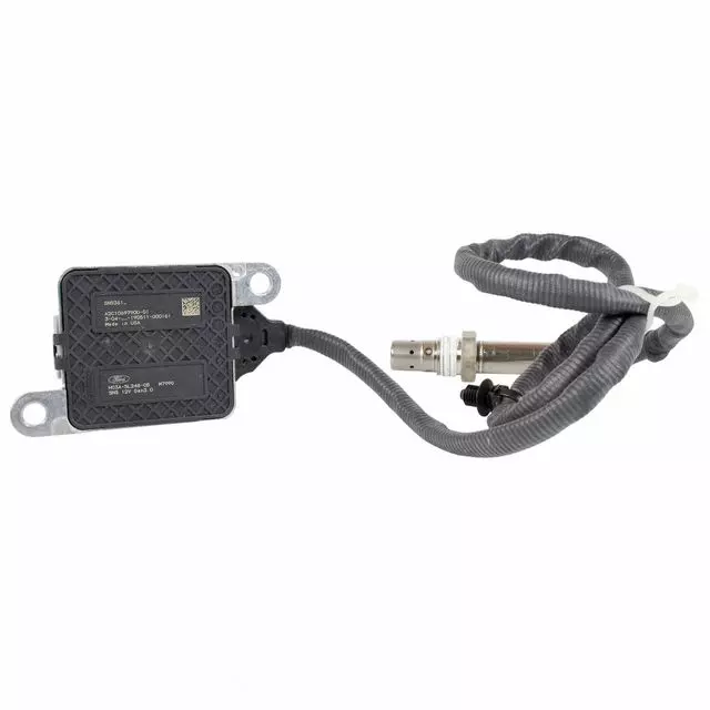2018-2019 Ford F-250 Super Duty 6.7L V8 Diesel Front Upstream Nox Sensor - Ford (HC3Z-5L248-A)