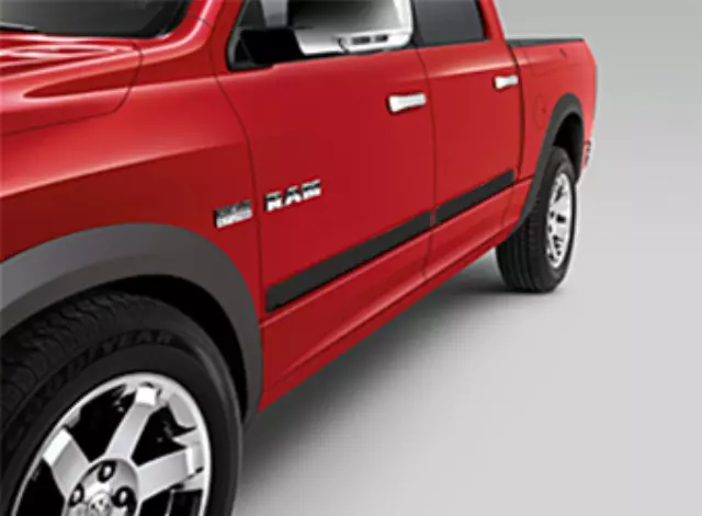 Molding - Mopar (82211370AE)