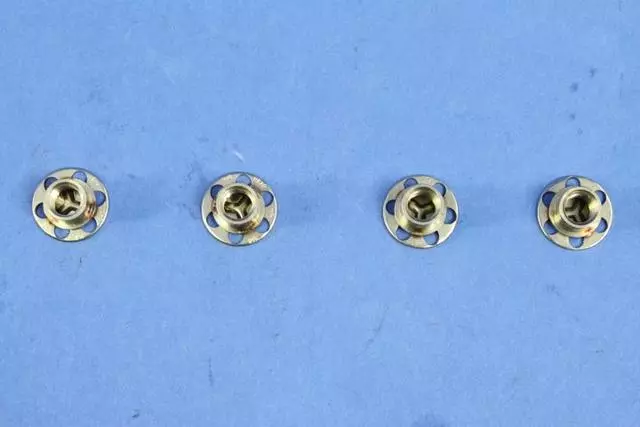 Nut - Alfa Romeo (68251437AA)