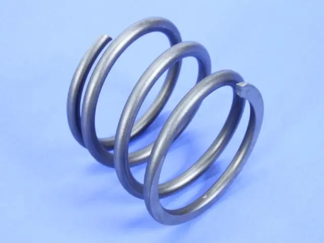 Drive Lower Case Spring - Mopar (4377177)