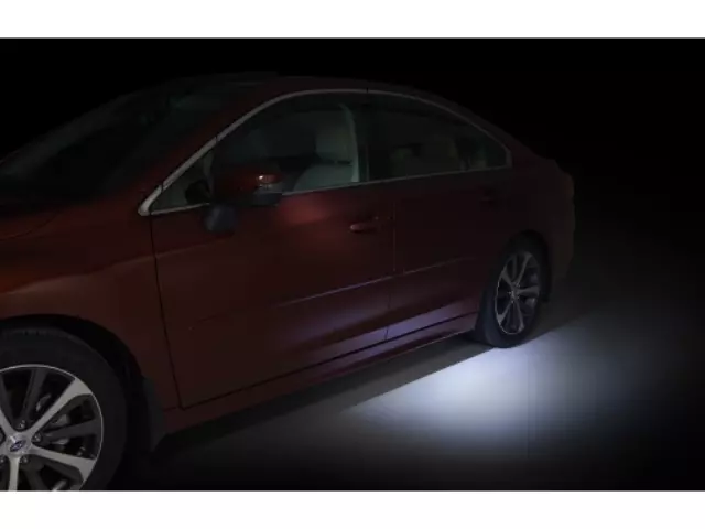 AUTO-DIMMING EXTERIOR MIRROR w APPROACH LAMPS - Subaru (J201SFL003)