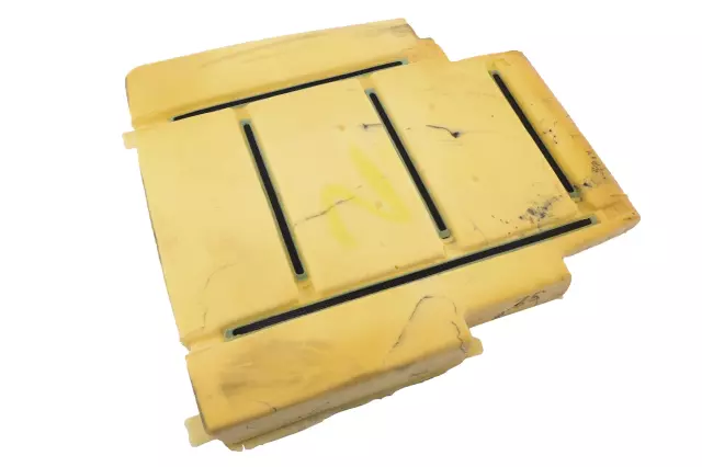 23477500 - Body: Seat Cushion Pad for Cadillac: Escalade, Escalade ESV | Chevrolet: Suburban, Tahoe | GMC: Yukon, Yukon XL Image