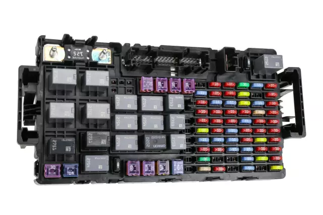 Part# 25908815 Fuse Block - GM (25908815)