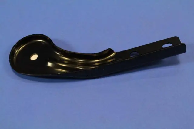 Crossmember Bracket, Right - Mopar (68155110AA)