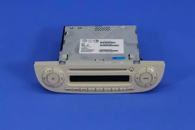 Multi Media Radio - Mopar (1RZ26JW4AL)