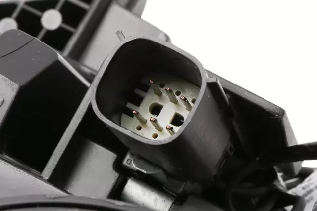 Driver Side Headlamp - GM (42680783)