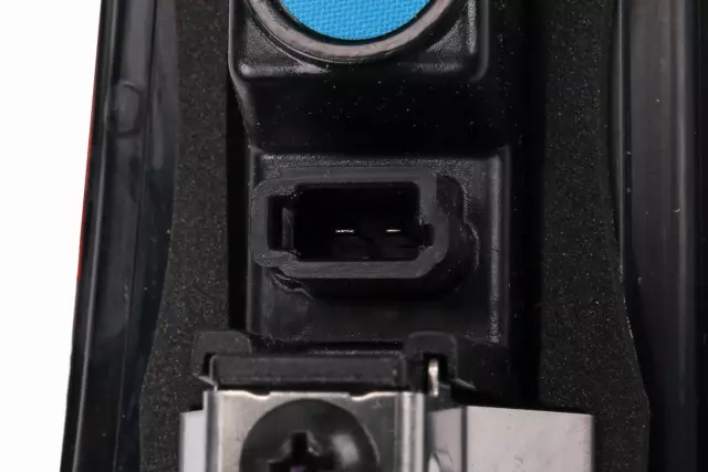 42529735 - : Passenger Side Rear Body Structure Auxiliary Signal Lamp for Chevrolet: Bolt EV Image