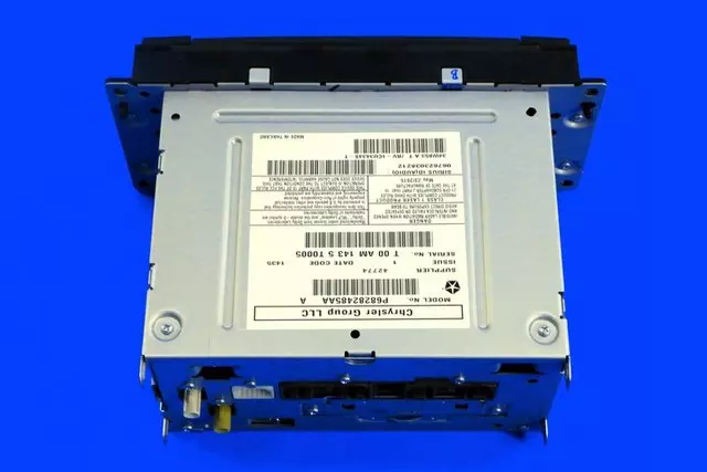 Multi Media Radio - Mopar (68485776AA)