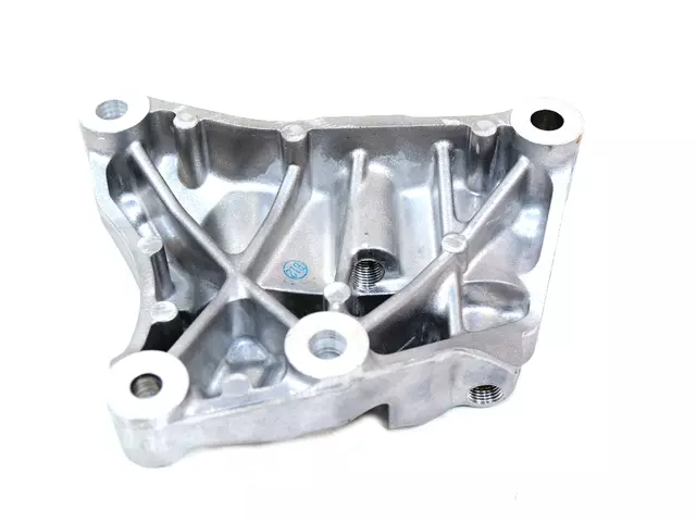 Engine Mount Bracket, Right Side - Mopar (68136835AB)