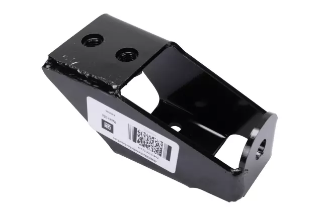 2019-2022 Chevrolet Colorado - Rear Driver Side Bumper Impact Bar Anchor Plate - GM (84328533)