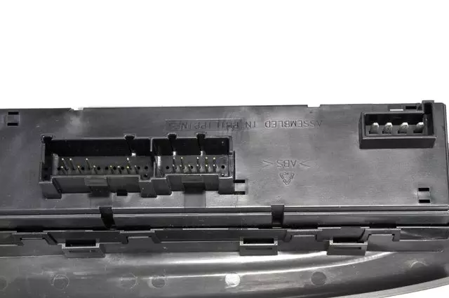 10364175 - Body: Door Window Switch for Chevrolet: Trailblazer, Trailblazer EXT Image