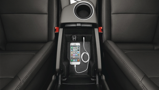 97004490139 - Audio/Video: 2016 Porsche Panamera - Universal Audio Interface (Auxiliary) for Porsche: Panamera Image