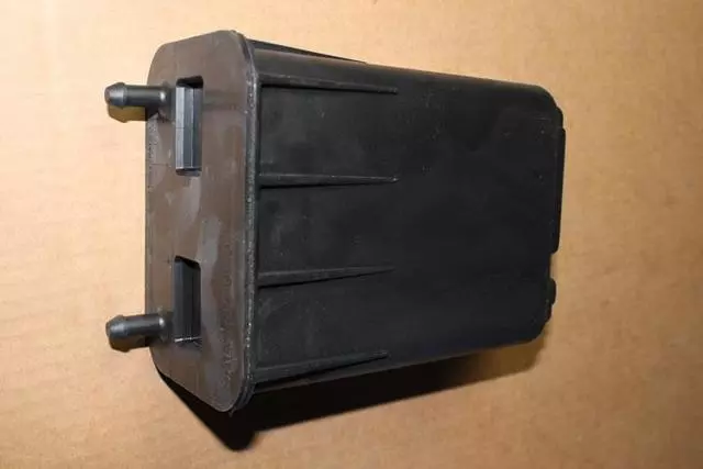 4764060 - Emission Systems: Vapor Canister for Mopar Image