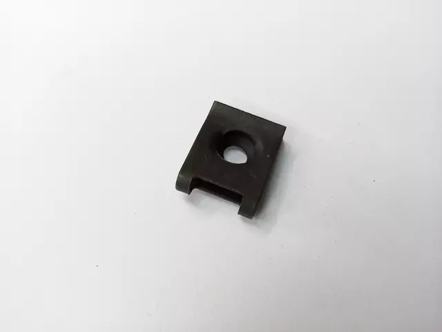 N0154391 - Body: Fender Liner U-Nut for Volkswagen: Beetle, Golf, Jetta, Phaeton Image