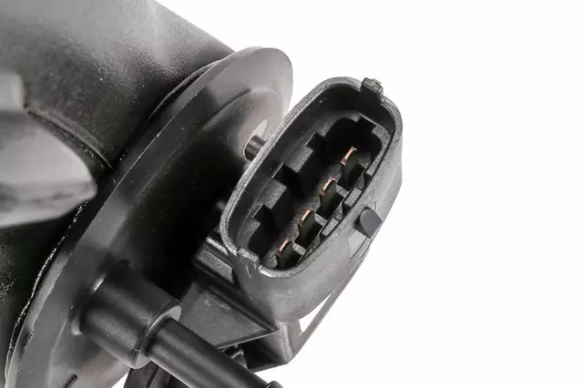 Intercooler Outlet Air Hose - ACDelco (23131218)