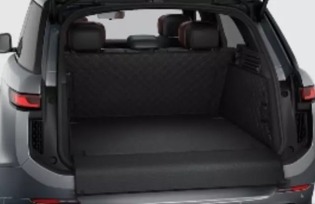 VPLXS0673 - Interior: Quilted Loadspace Liner for Land Rover: Range Rover Sport Image